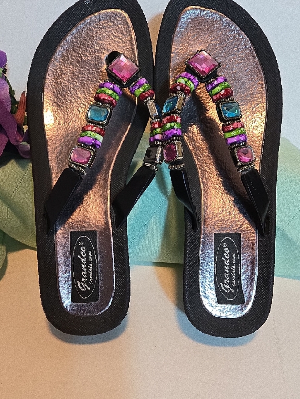 Grandco Jeweled Wedge Sandals – Black Flip‑Flops with Multicolor Stones Sz 9 - Picture 7 of 8